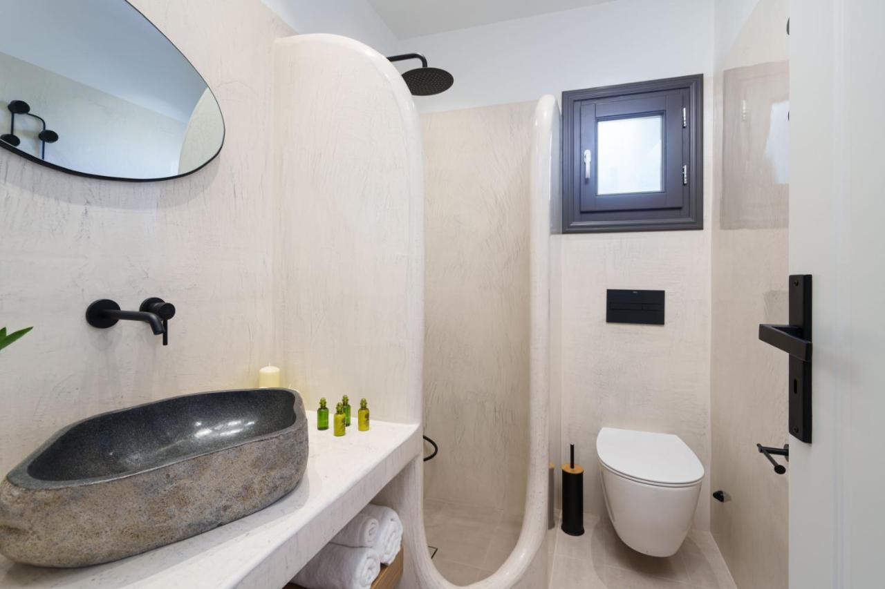 Almira Luxury Suites Perivolos  Exterior foto
