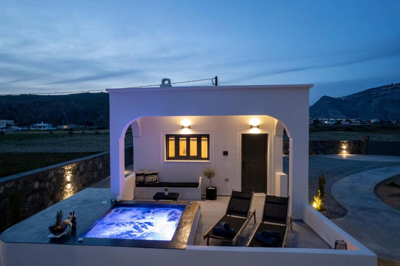 Almira Luxury Suites Perivolos  Exterior foto