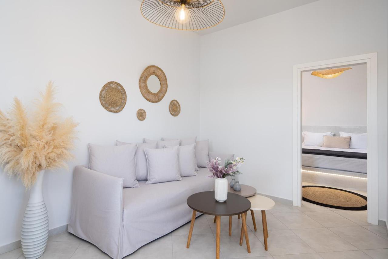 Almira Luxury Suites Perivolos  Exterior foto